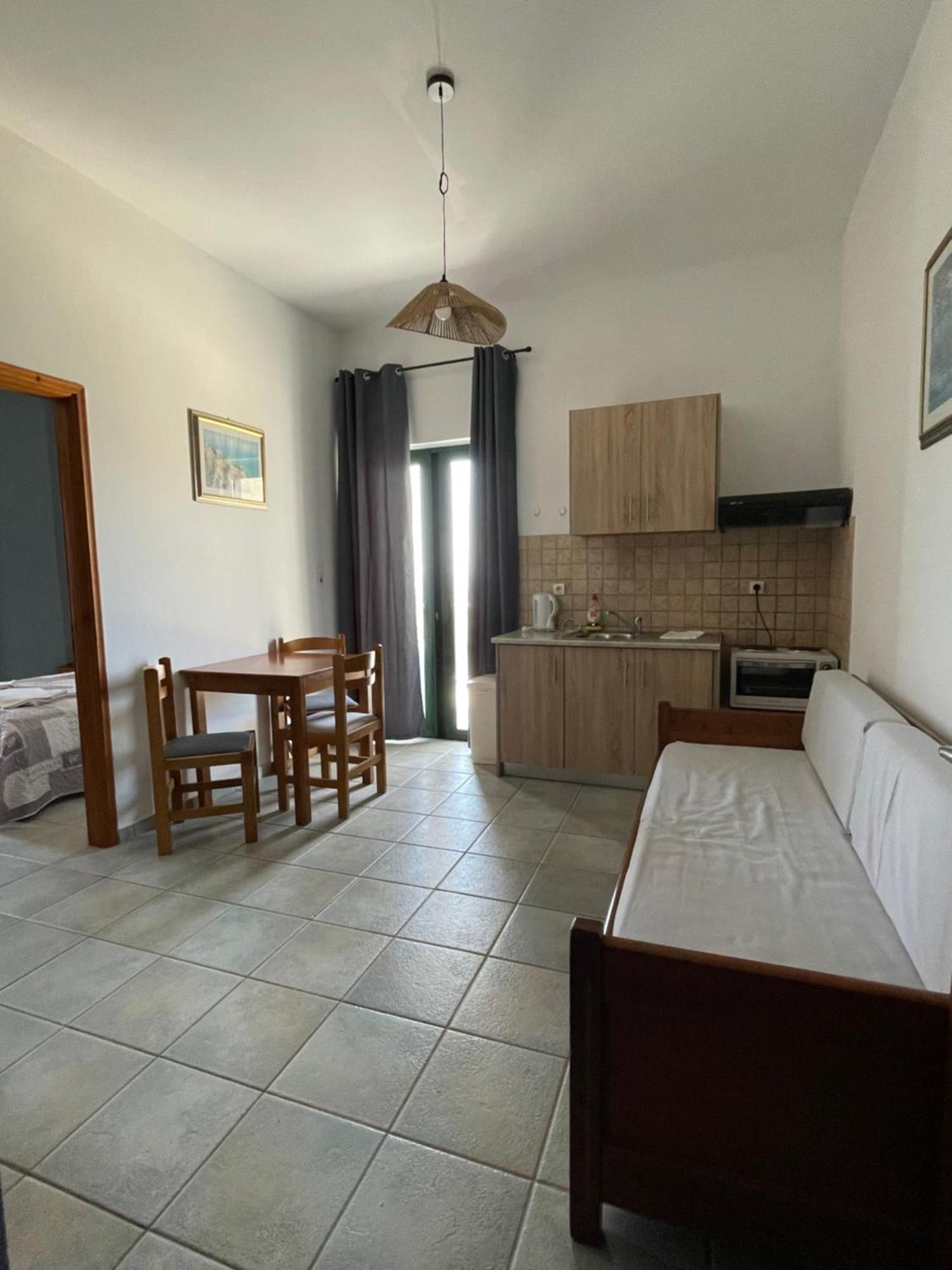 4Seasons Sfakia Appartement Khóra Sfakíon Buitenkant foto